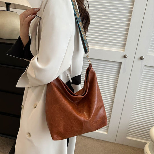Automne et hiver Nouveau sac à bandoulière rétro de couleur unie