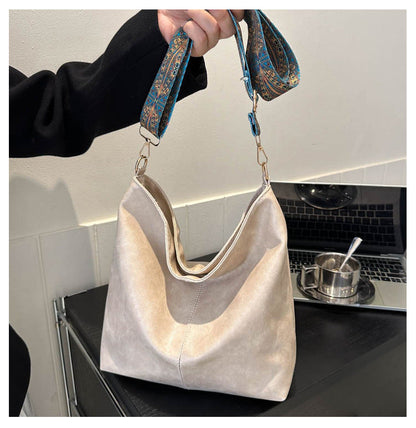 Automne et hiver Nouveau sac à bandoulière rétro de couleur unie