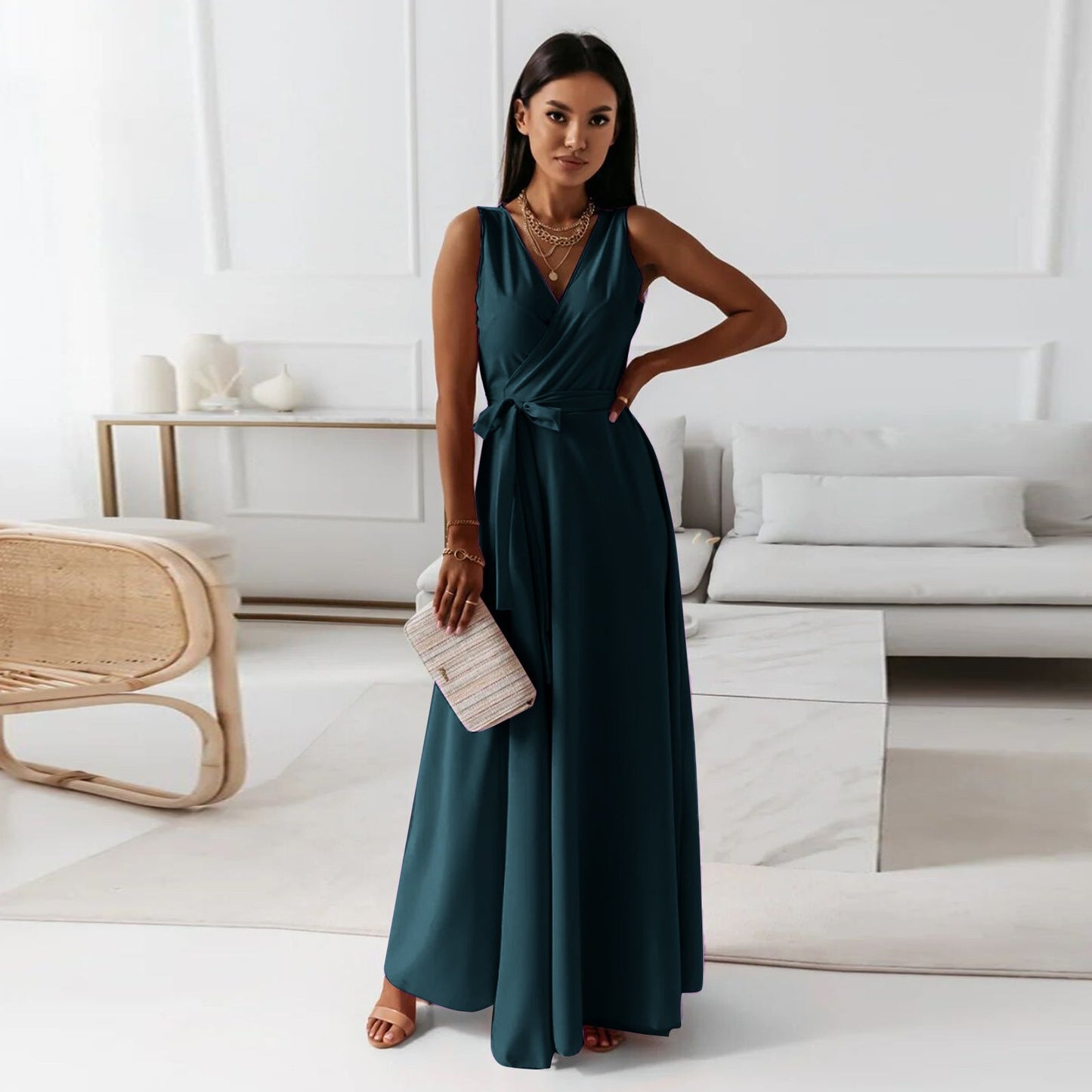 Robe Maxi Élégante Ceinture V