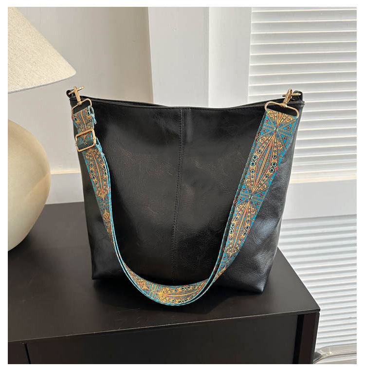 Automne et hiver Nouveau sac à bandoulière rétro de couleur unie